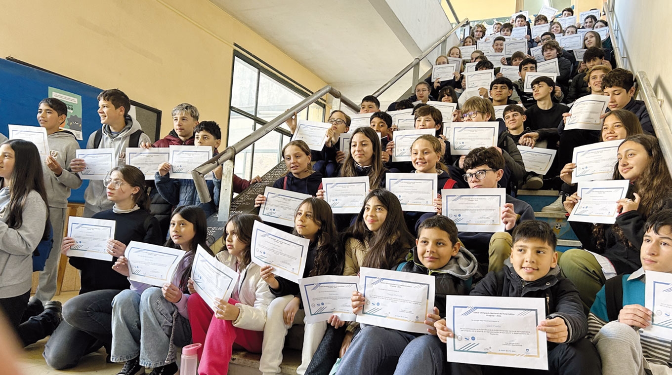 Realizaron semifinal de la XXXIX Olimpiada Nacional de Matemática